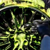 Kép 8/8 - Lotus Cleaning Lime Glow Felni- és Gumiabrocs Tisztító 600 ml
