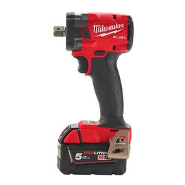 MILWAUKEE M18 FUEL 1/2&quot; kompakt ütvecsavarozó ütközőcsappal - M18 FIW2P12-502X